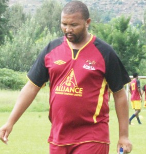 Lioli Head Coach,  Mosholu Mokhothu