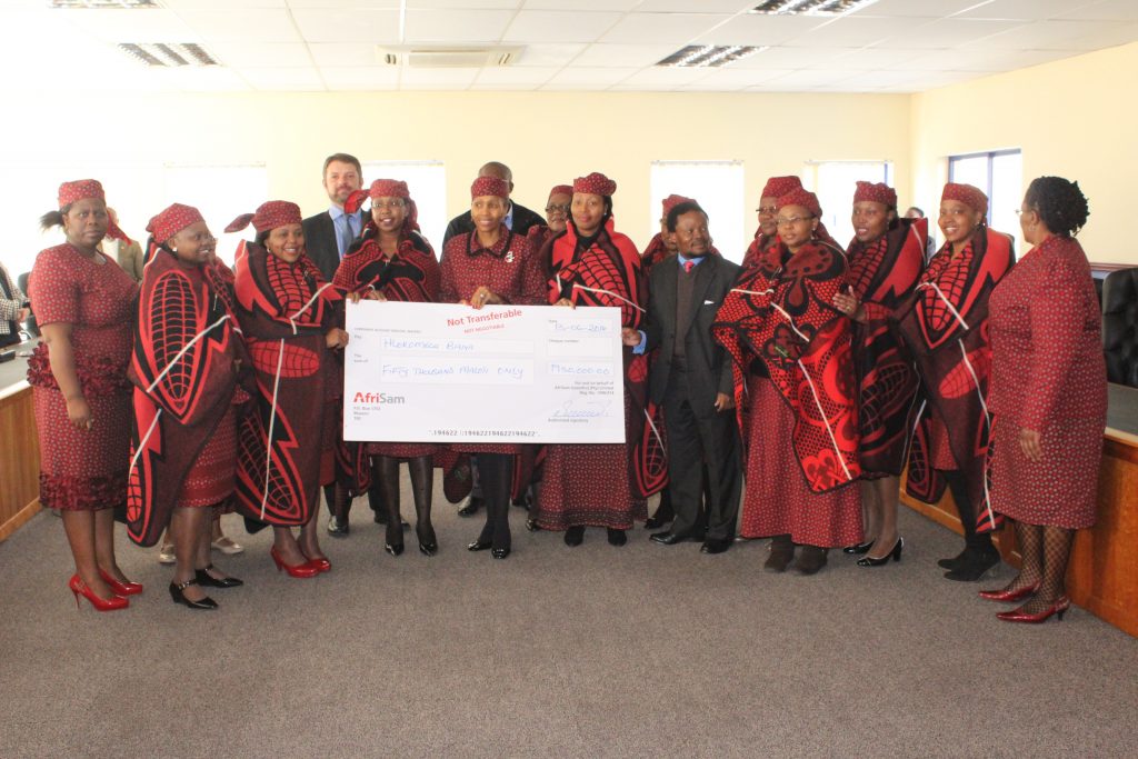 Hlokomelang Bana Public Relations Officer, ‘Mathato Sekoai,far left, without blanket   (1)