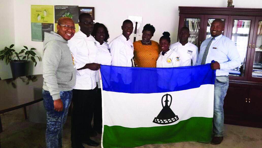 The Ghanaian Chefs met witht he Minister of Tourism Mamotsie Motsie alongside LCA President Chef Donald (1)
